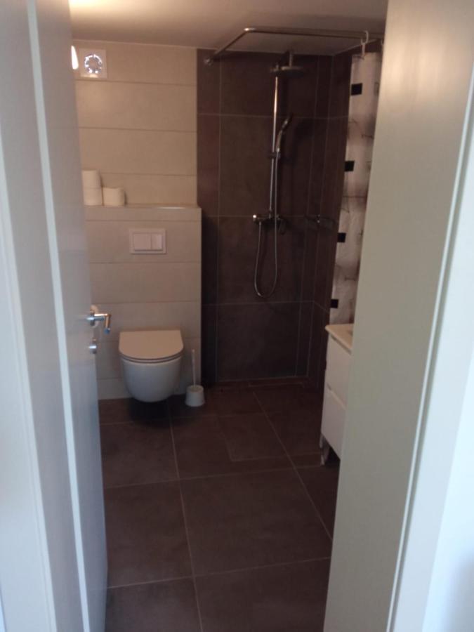 Apartmani Jure Peric Duce Exterior photo